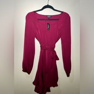 NWT!!! EXPRESS dress ! Never worn!!❣️